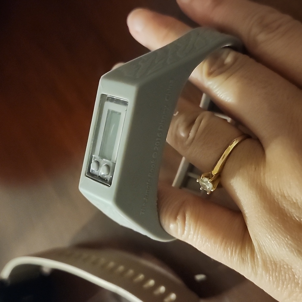 Fitbit watch - Picture 5 of 6